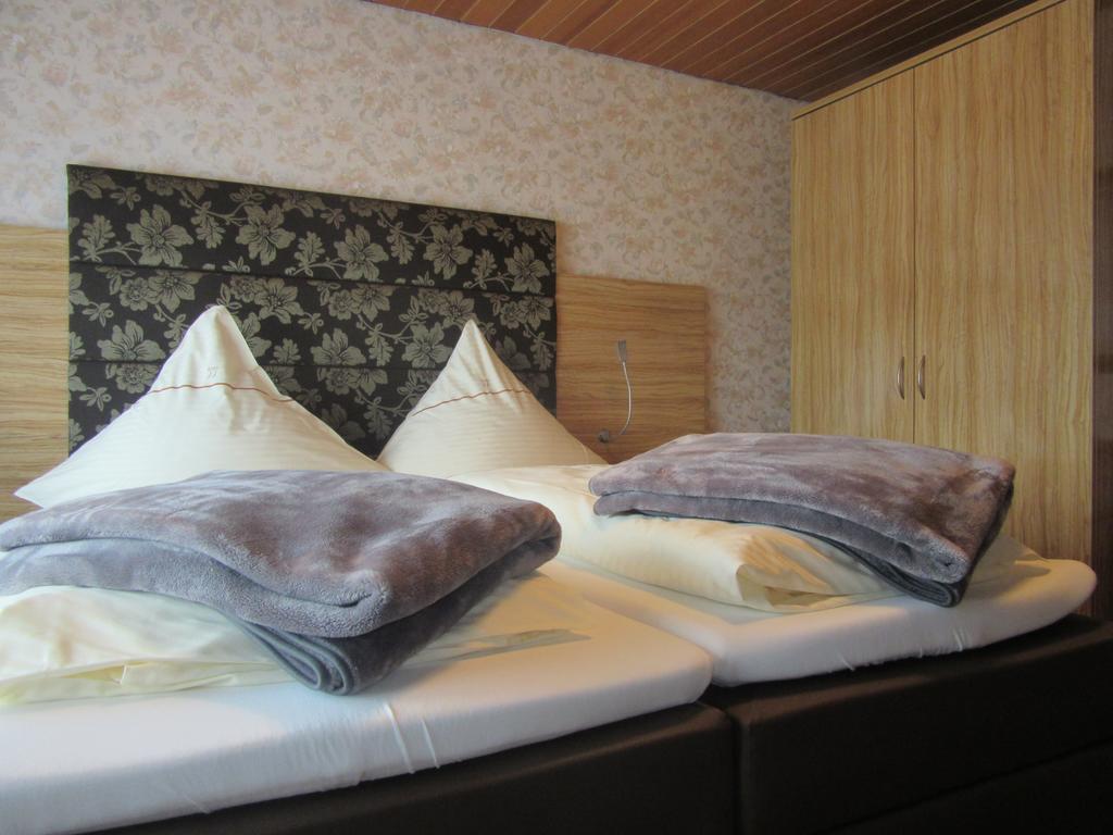 Hotel Restaurant Jonkhans Rees Chambre photo