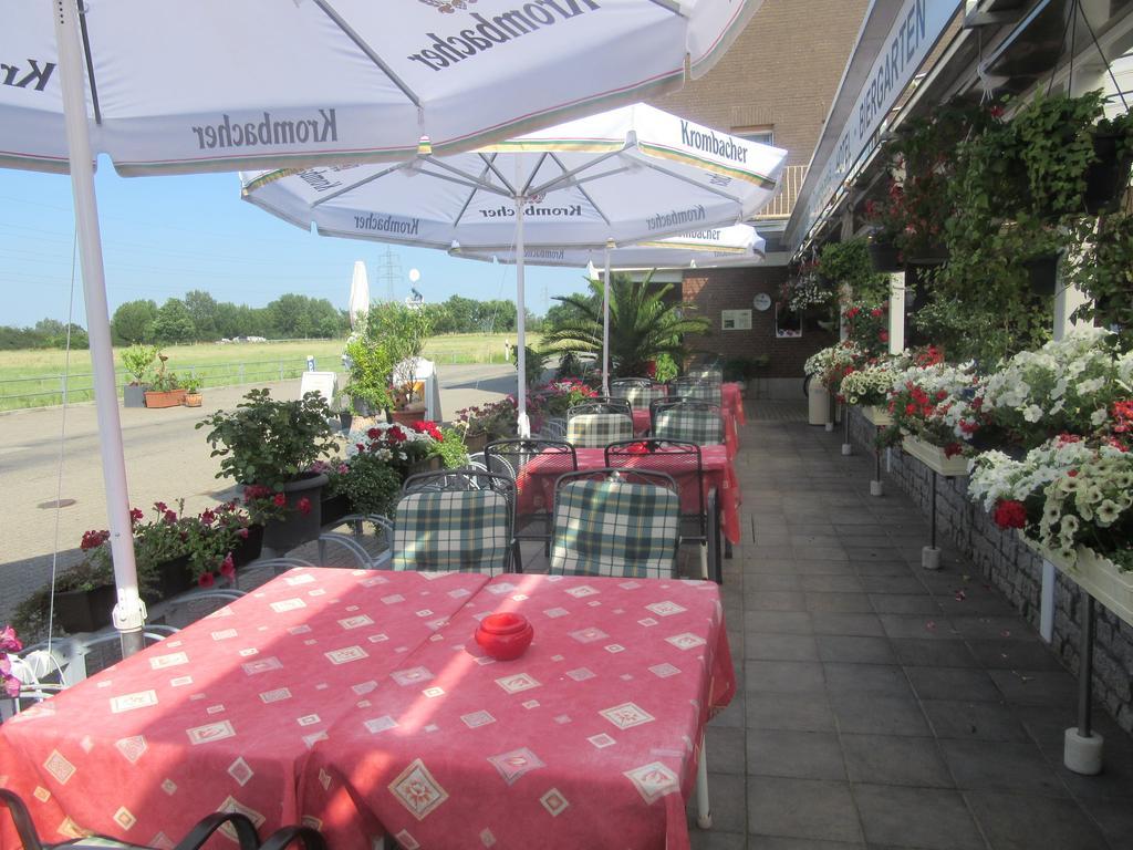 Hotel Restaurant Jonkhans Rees Extérieur photo